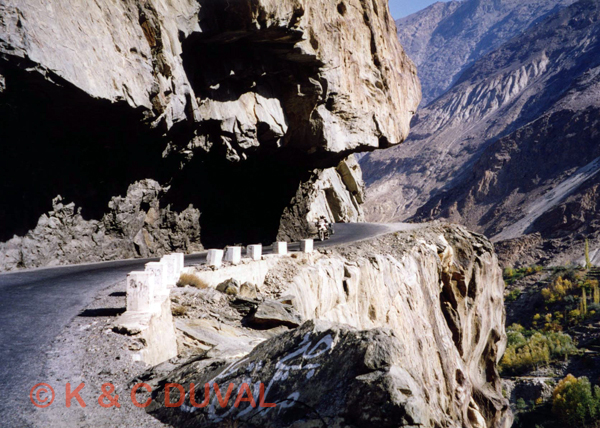 0249 The road from Skardu to Gilgit Pakistan 2000.jpg